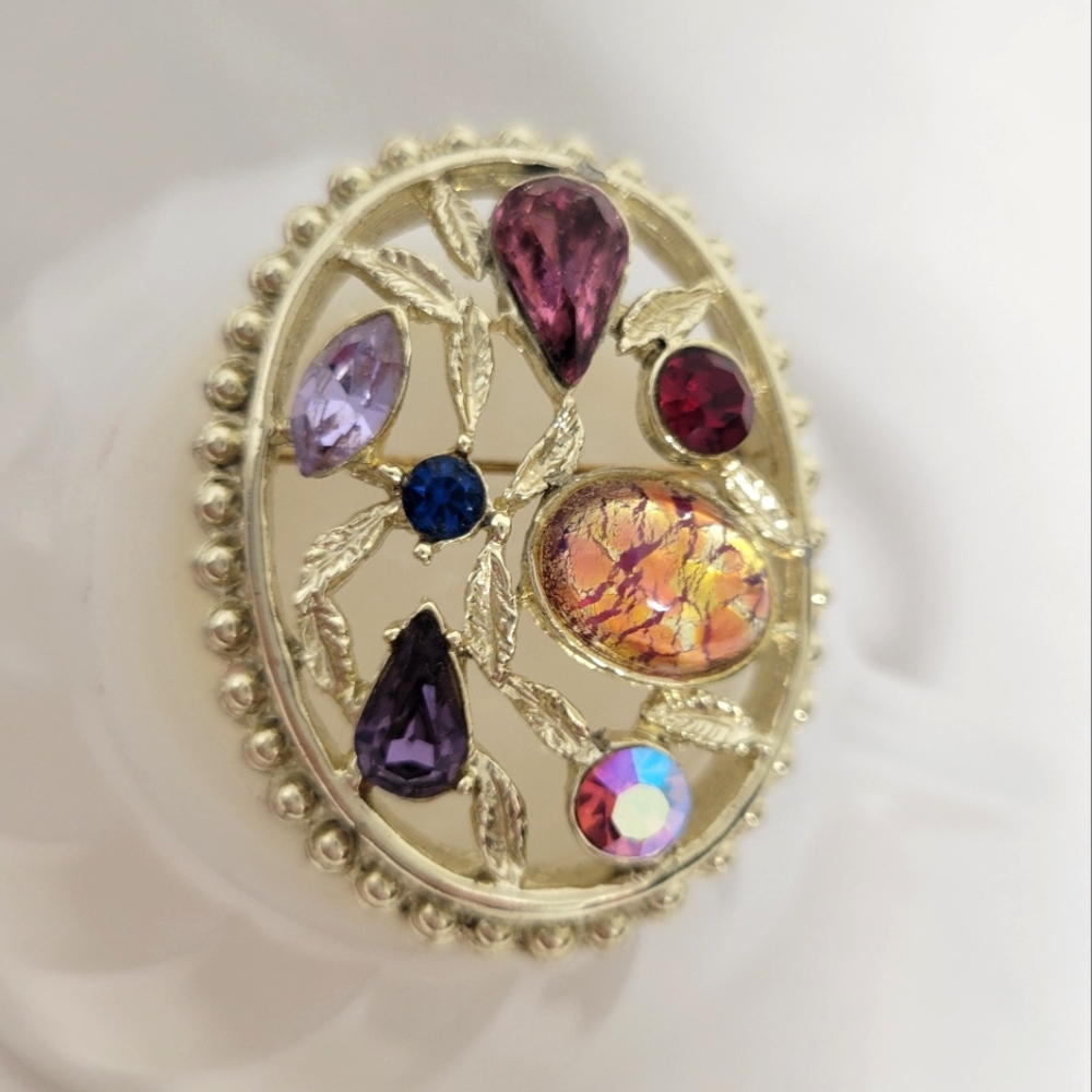 Vintage Gold Tone Brooch with Multicolor Gems